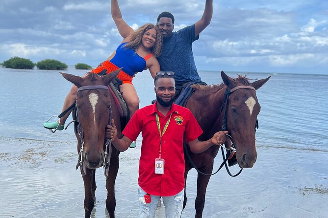 Horseback Riding In The Ocean from Montego Bay Private Transfer - Ocean horseback riding plus a private Montego Bay ride