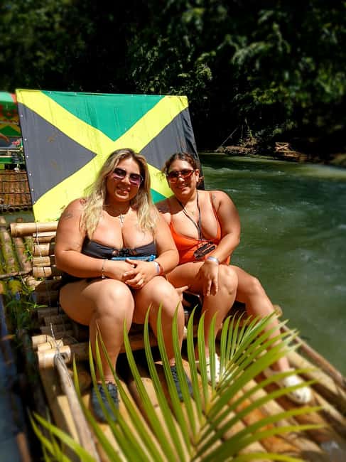 Jamaica Bamboo Rafting Experience with Limestone Massage - Your Driver and Raft Captain: When the Story Comes Along for the Ride