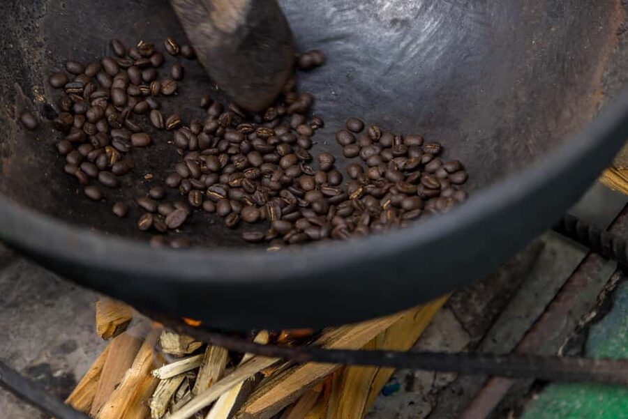 Jamaica: Blue Mountains Full Day Tour with Brunch & Lunch - Brunch and lunch included, how the food supports the day