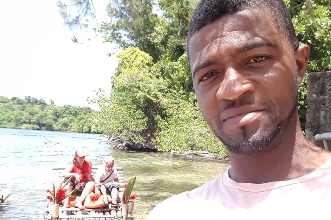 Jamaica Martha Brae Bamboo Rafting with Bus Transportation - Tips That Make This Tour Smoother (Cash, Bug Spray, and Wet Clothes)