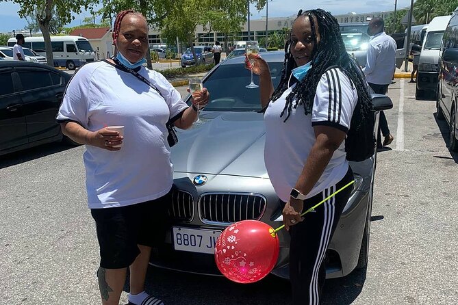 Luxury Transfer: Montego Bay Airport - Negril & Ocho Rios Resorts - Comfort and Cleanliness: What Real Riders Notice