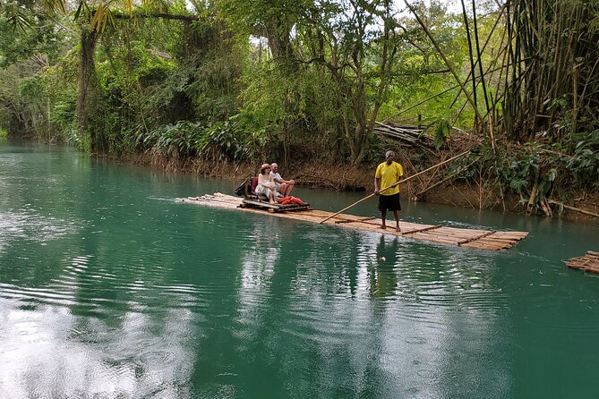 Martha Brae Bamboo River Rafting With Transportation - What the bamboo raft ride feels like in real time