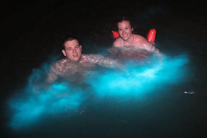 Martha Brae Rafting and Luminous Lagoon from Montego Bay and Falmouth - Mystic Lagoon Glistening Waters at Twilight: How the Glow Works