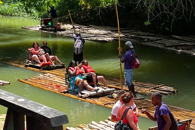 (Martha Brae River) Bamboo Rafting - Montego Bay to the river: your private ride with real stories