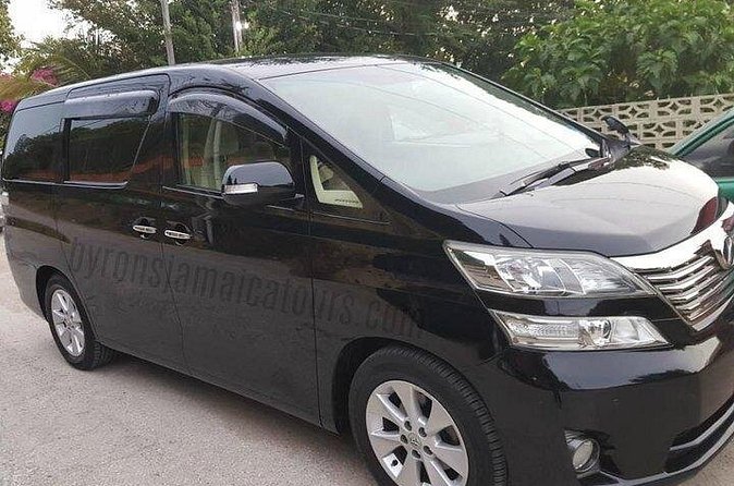 MBJ Airport Transfer for Accommodations in Falmouth Trelawny - What the in-car ride is like (and what you can ask for)
