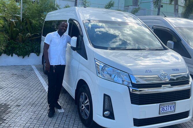 MBJ Airport Transfer to: Ocho Rios/Negril/Bahia/Princess Hotel - Driver Personality: When the Ride Turns Into a Mini Welcome