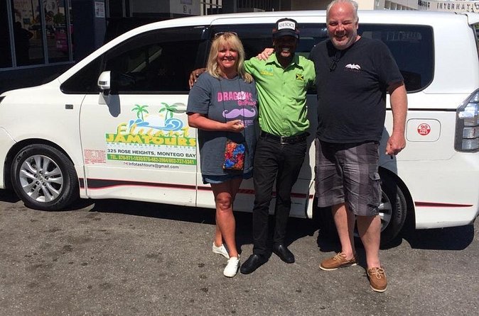 MBJ Transfer - Runaway Bay Hotels - Potential Rough Edges: Finding the Right Driver and Avoiding Stops You Don’t Want