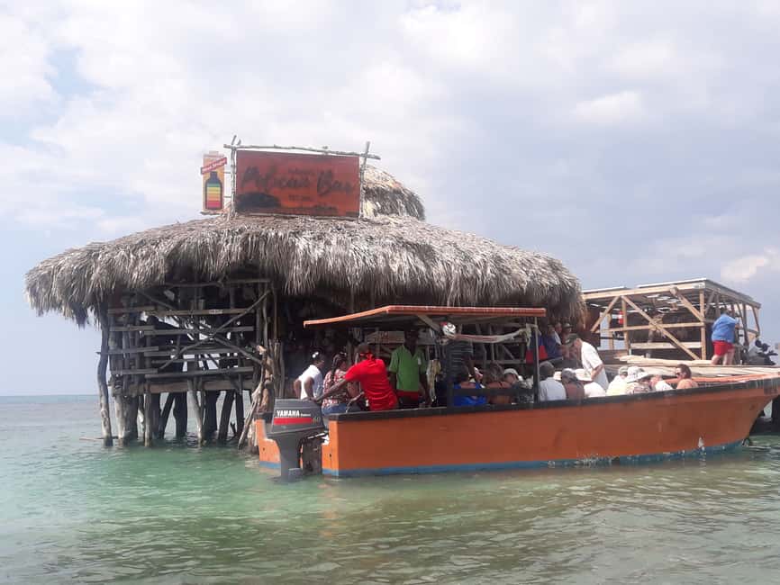 Montego Bay: 8-Hour Appleton & Pelican Bar Return Transfer - Swimming, beers, and a seafood lunch on site