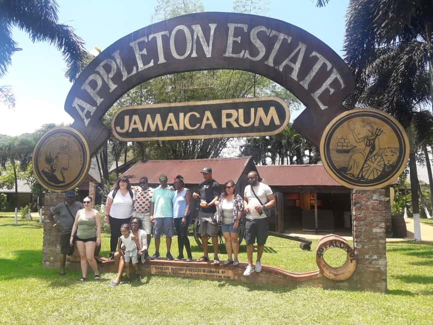 Montego Bay: 8-Hour Appleton & Pelican Bar Return Transfer - The modern production section and the aging house visit