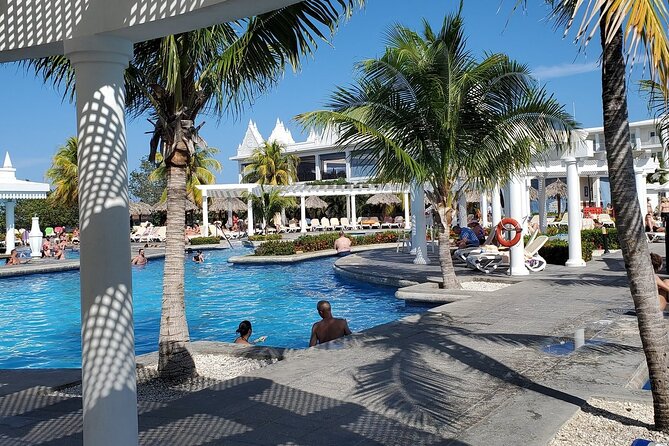 Montego Bay Airport Ja (MBJ) to Hotels in Montego Bay or Falmouth - Departure day: arranging pickup and staying on your schedule