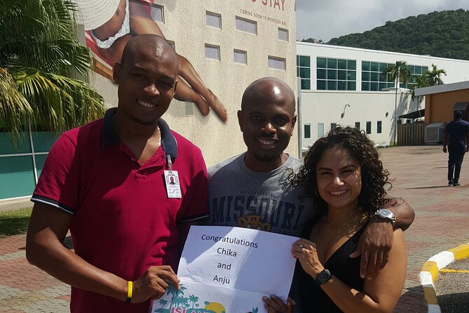 Montego Bay Airport Private Taxi: Secrets St James/ Wild Orchid - Private Vehicle by Group Size, From Minivan to Bus