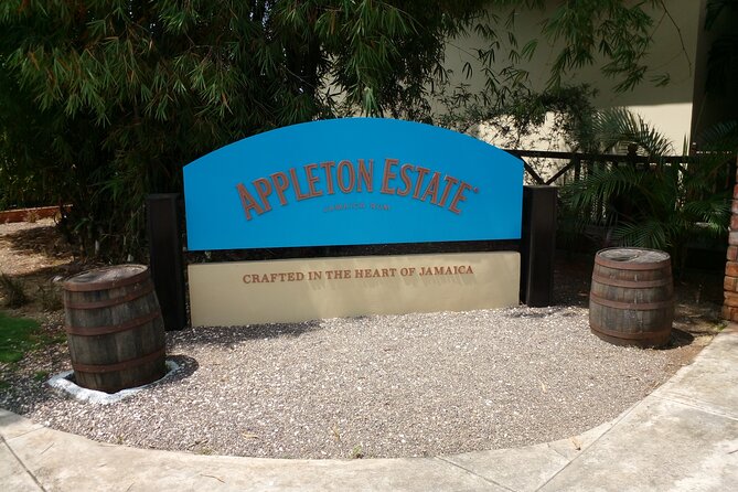 Montego Bay Airport Private Taxi Transfer To Negril Hotels - Price and value: $44 per person for a door-to-door transfer