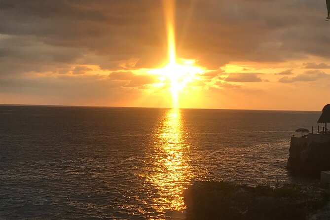 Montego Bay Airport Taxi to Grand Palladium & Spa - Price and value: why $32.50 per person can make sense