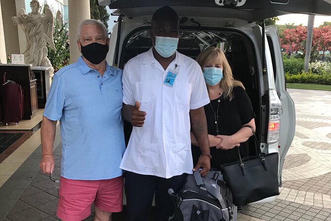 Montego Bay Airport Taxi To HEDONISM Negril - Sangster airport pickup: name sign, flight tracking, and quick contact