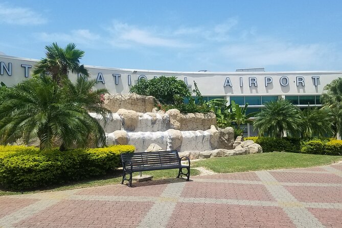 Montego Bay Airport Transfer to Ocho Rios and Runnaway Bay Hotels(Private) - Who this transfer suits best