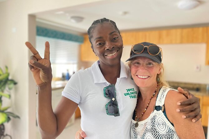 Montego Bay Airport Transfers Private Taxi to Hotels in Negril - Rest stops for food and cash, using the flexibility well