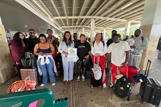 Montego Bay Airport Transfers ( Round Trip-Montego Bay Hotels) - Inside the Ride: Air-Conditioned Comfort and Local Jamaica Context