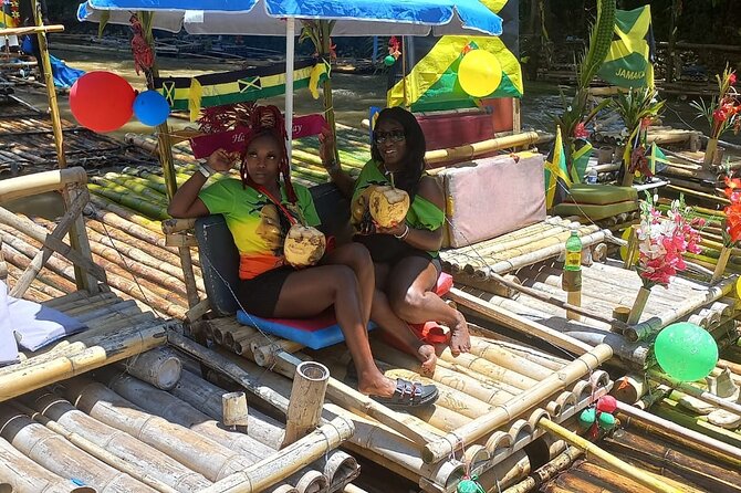 Montego Bay Bamboo River Rafting and Limestone Massage - What your group experience is like, private tour pros and cons
