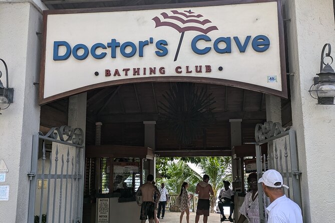 Montego Bay Beach Break and Highlight - Included Brunch: Jamaican Juicy Patties Plus Seasonal Fruit