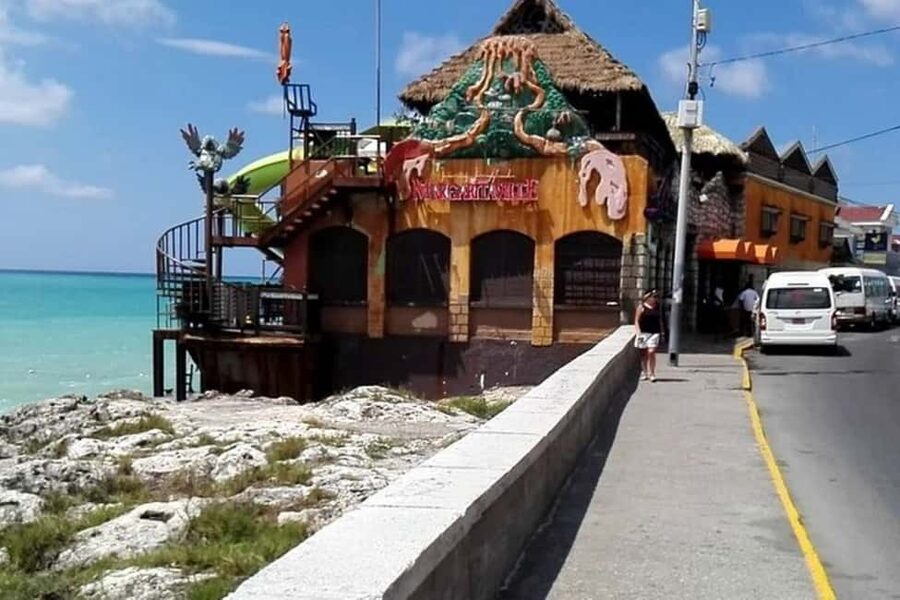 Montego Bay: City Highlights and Souvenir Shopping Tour - Key highlights to expect