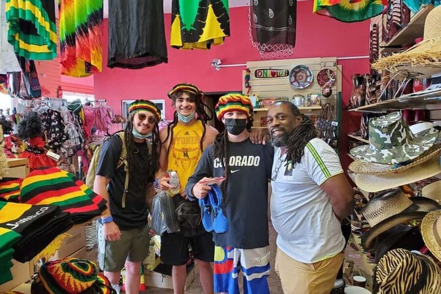 Montego Bay: City Highlights and Souvenir Shopping Tour - The Hip Strip: quick photos, local crafts, and the mile-long vibe