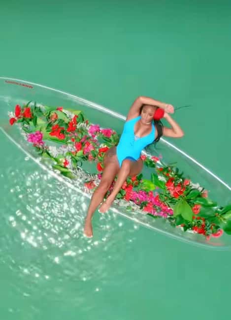 Montego Bay: Clear Kayak Drone Photoshoot Experience - Clear Kayak on Montego Bay Water, plus Drone Portraits