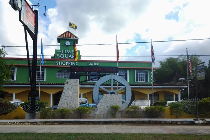 Montego Bay Excursion Negril 7 Miles Beach, Rick's Cafe and Time Square Shopping - Time Square shopping for rum, cigars, and luxury watches