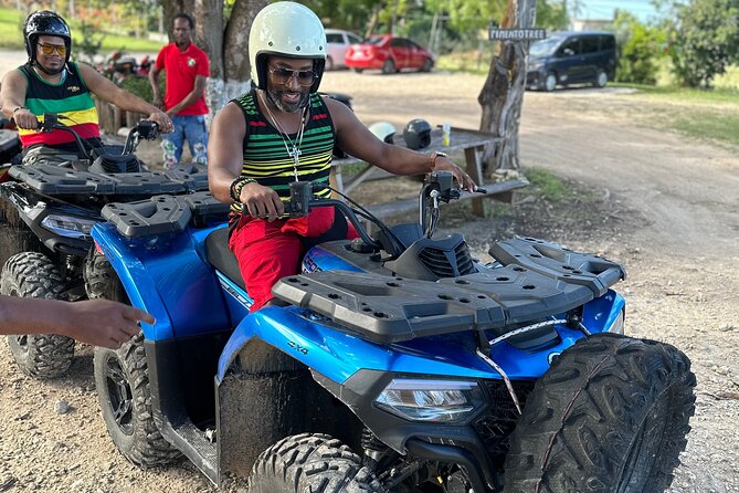 Montego Bay Excursion Tour - Stop 1: Montego Bay Highlights, Beaches, Museums, and Fruit Markets