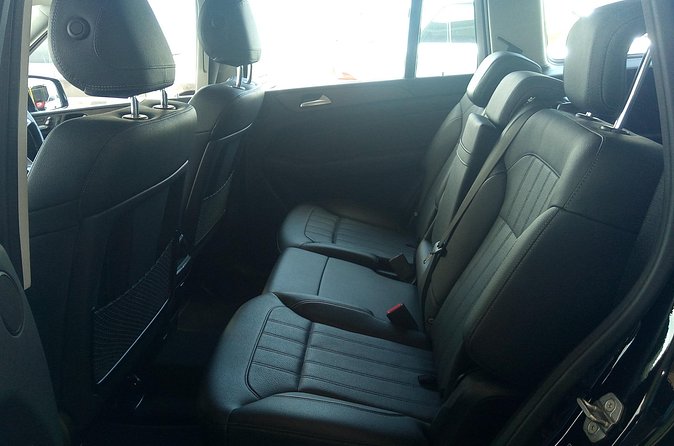 Montego Bay Hotels Private Airport Transfer from Montego Bay(MBJ) - Who this transfer suits best
