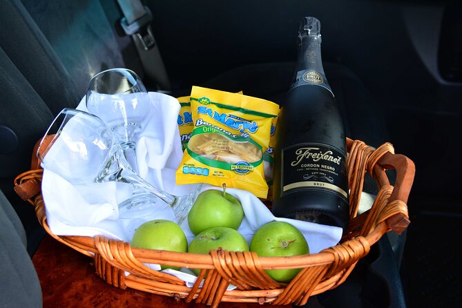 Montego Bay Hotels Private Transfer To & From MBJ Airport - From the terminal to your front desk, what to expect