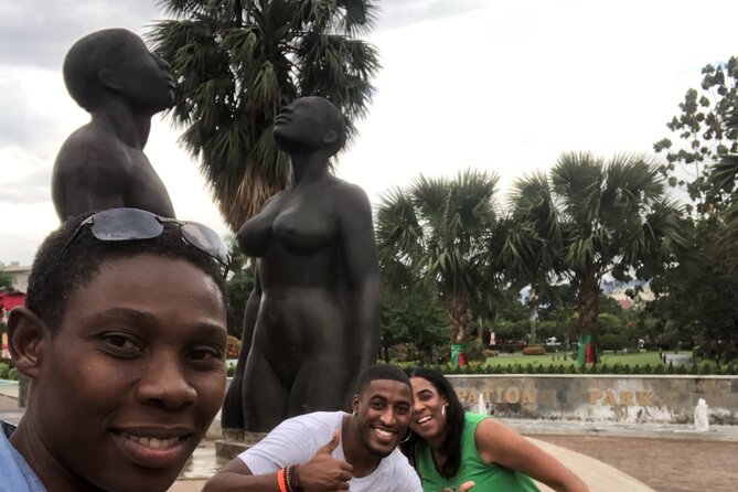Montego Bay Jamaica Private Tour to Bob Marley Museum Kingston - What you actually get included, and what you’ll pay separately