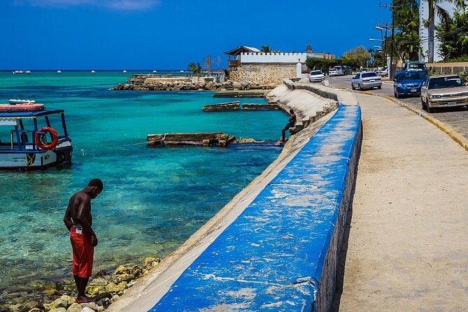 Montego Bay Local Experience & Beach from Cruise Ships - Highlight Cafe: coastline and Hip-Strip photos without a long detour