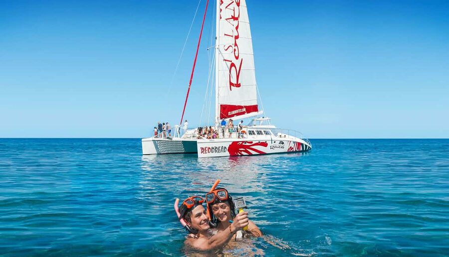 Montego Bay: Reggae Catamaran 18+ Cruise with Open Bar - Reggae catamaran in Montego Bay, 18+ and party-ready