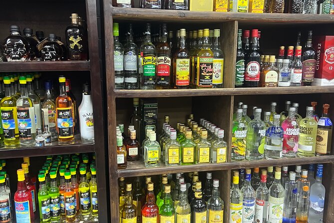 Montego Bay Sightseeing, Souvenir Shopping and local food hunt - Pickup, Mobile Ticket, and Timing in Real Life