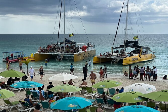 Negril 7 mile Beach, Party Catamaran Cruise , Snorkeling and Ricks Cafe Combo - Montego Bay to Negril: the drive that sets the pace