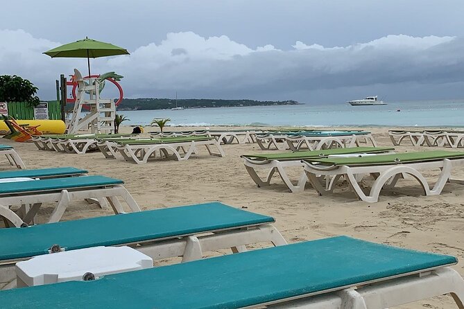 Negril 7 mile Beach, Party Catamaran Cruise , Snorkeling and Ricks Cafe Combo - A realistic schedule: how to make the day feel easy