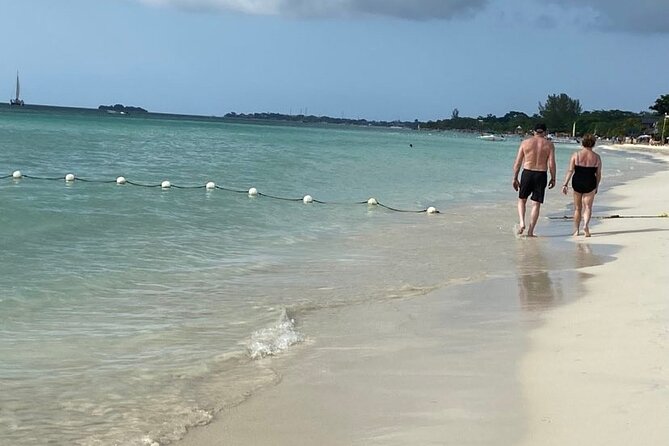 Negril day! beach and west end Cliffs with French Guide - Key points before you go