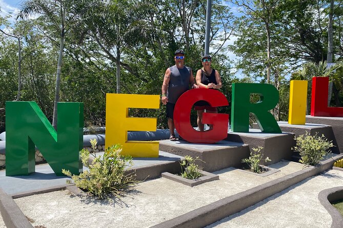 Negril day! beach and west end Cliffs with French Guide - Stop 2, Negril Beach: 7 miles of sand where you choose your vibe