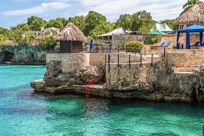 Negril Hotels Private Airport Transfer - Who this transfer is best for in Negril
