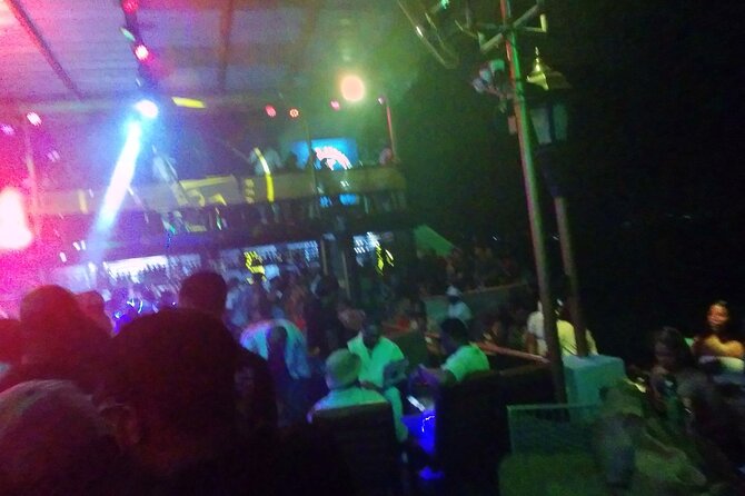 Night-life Party Club 2727 pick up and drop off in Montego Bay - Drinks, bar time, and the hookah question