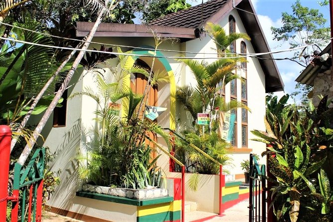 Nine Mile and Dunn's River Falls Day Trip from Montego Bay & Grand Palladium - Dunn’s River Falls to the top: water shoes, timing, and real views