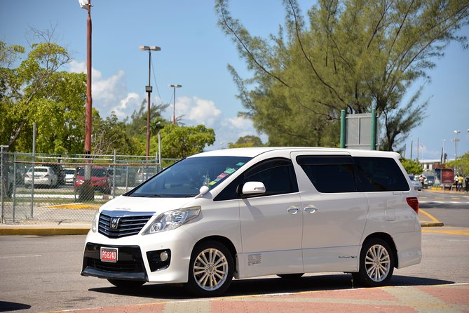 Ocho Rios Hotels Transfer Between Montego Bay Airport (MBJ) - The MBJ to Ocho Rios Ride, Minus the Headache