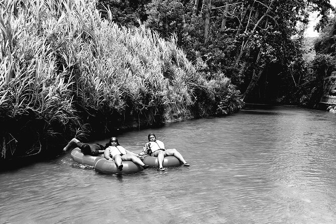 Omar's River Tubing from Montego Bay - What the River Portion Feels Like, Inner Tube Style with Guides