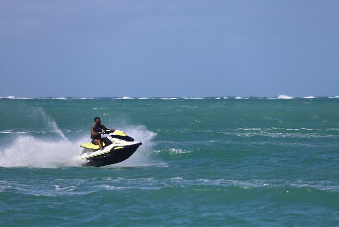 Parasailing & Jet Ski-Combo in Montego Bay - Jet Ski Flow: Check, Train, Then Ride for 30 to 40 Minutes