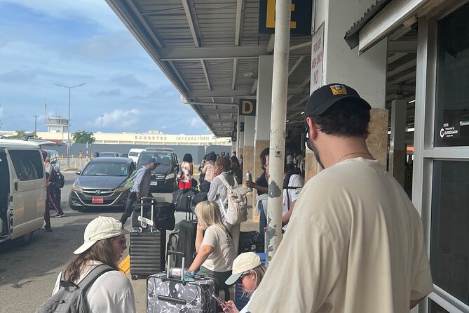 Private Airport Transfer Montego Bay hotels and Falmouth Hotels - What the Driver Contribution Feels Like (Including Dexon)