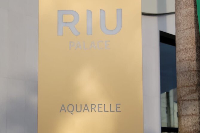 Private Airport Transfer Riu Aquarelle & Excellence Oyster Bay - The Drive Time and Route: Why 40 Minutes Can Feel Like a Win