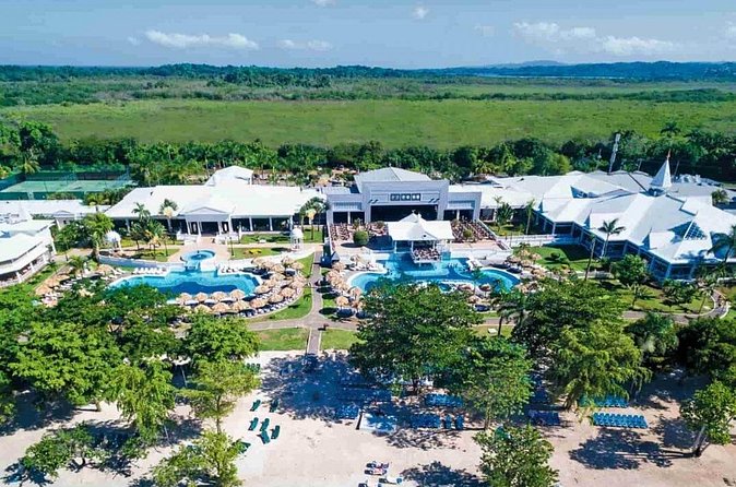 Private Airport Transfer- Riu Negril, Falmouth & Montego Bay Port - How the Pickup Really Works (And Why It Matters)