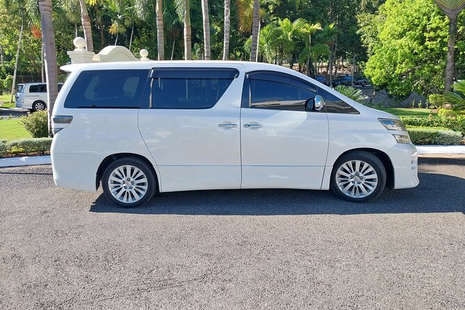 Private Airport Transfer to Hotel Riu Palace Aquarelle - Private Sangsters to RIU Palace Aquarelle, and why the ride matters