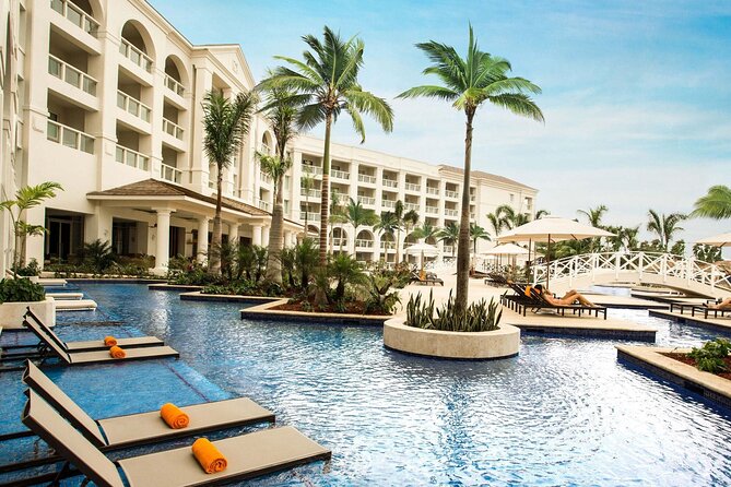 Private Airport Transfer to Hyatt Rose Hall Resort - Entering the Right Mode at MBJ, Not Taxi Chaos