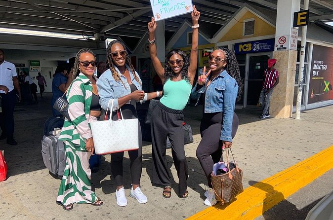Private Airport Transfer To or From Ocean Eden Bay Resort - Price and value: $60 per group up to 4 for a direct private transfer